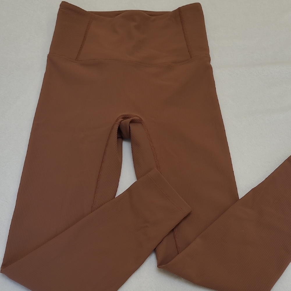 High-Waisted Brown Leggings